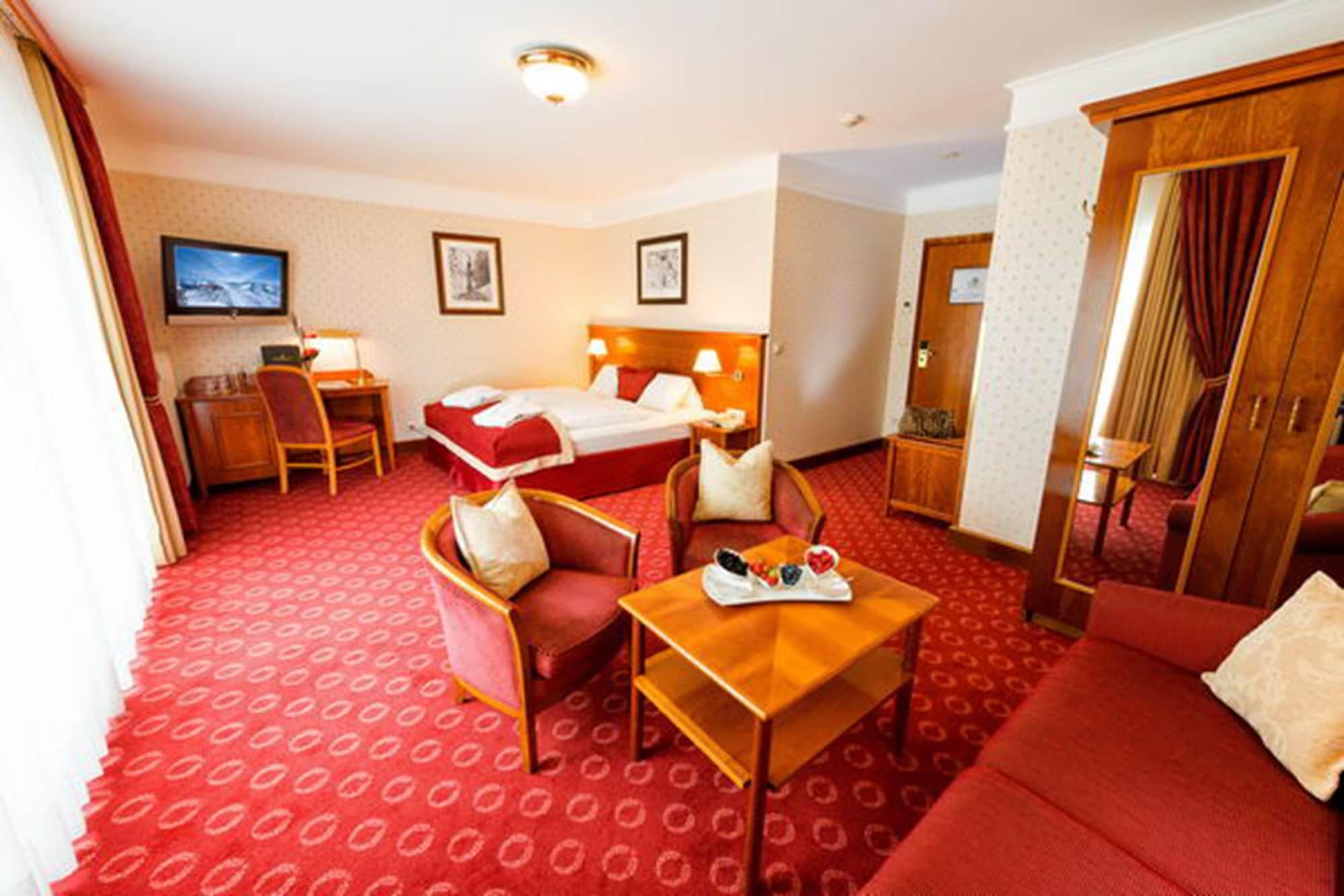Salzburger Hof Hotel 4*