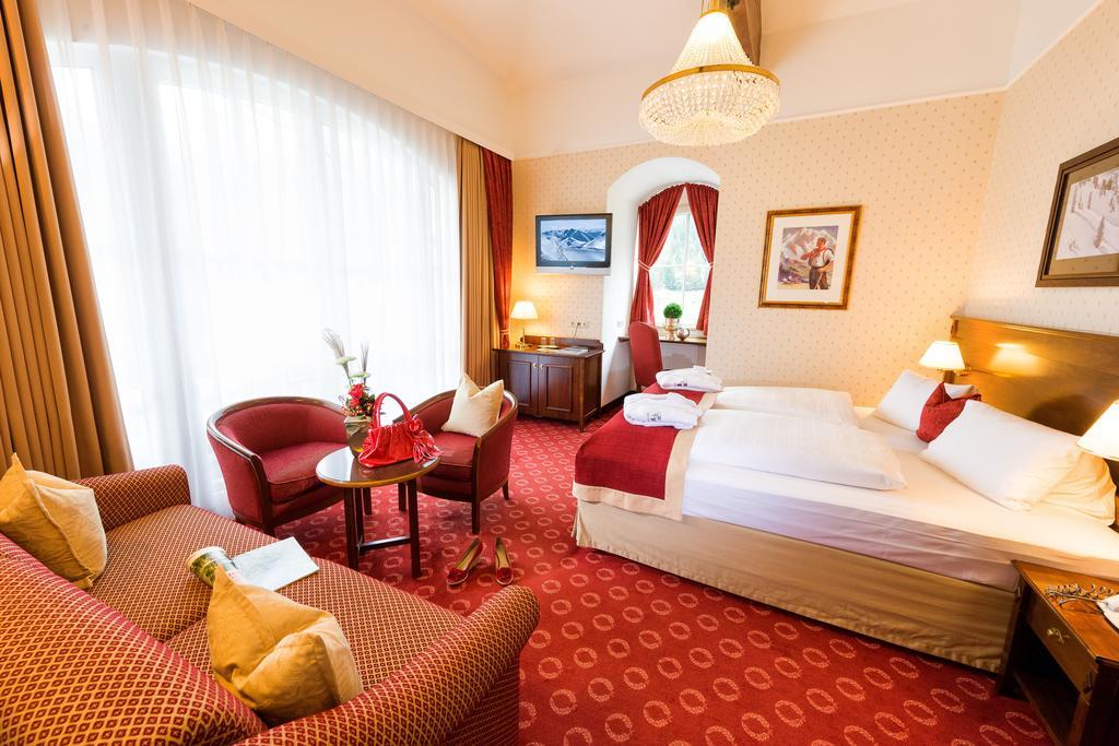 Hotel Salzburger Hof 4*