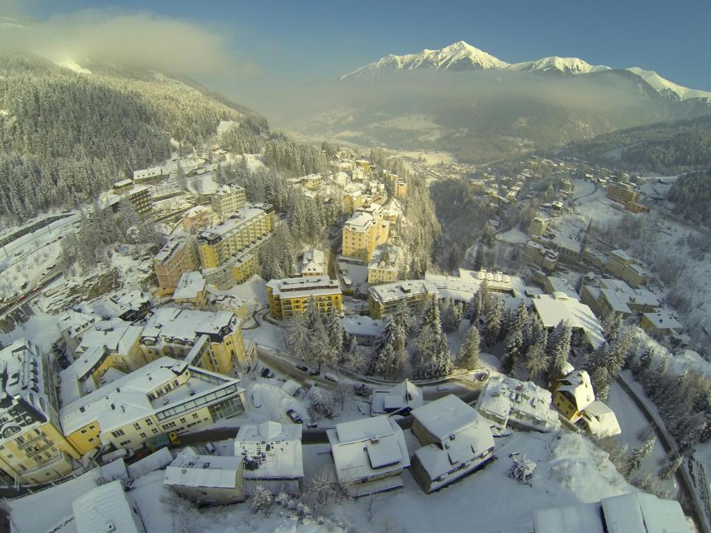 Hotel Salzburger Hof 4*